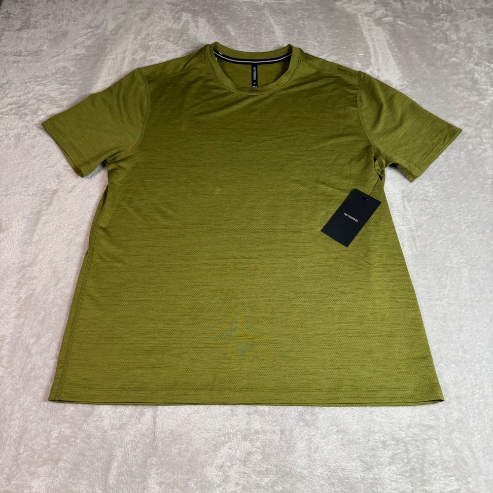 NWT Ten Thousand Mens The Versatile Shirt T-Shirt Avocado Green M Athletic